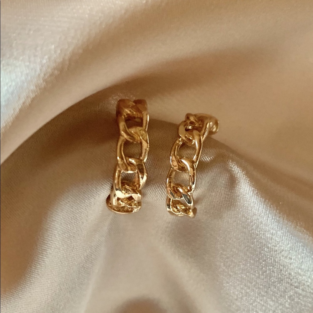 Cuban Link Hoop- BRAND NEW